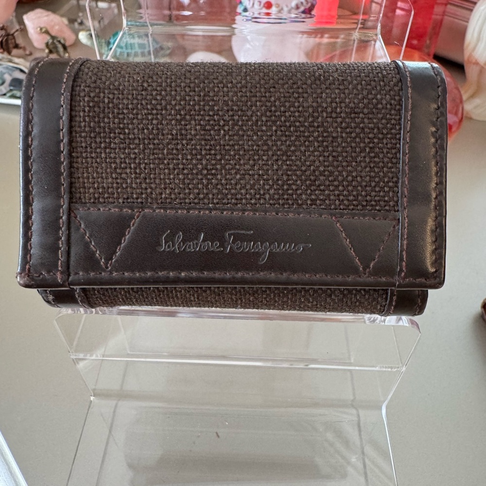 Salvatore Ferragamo key and card holder